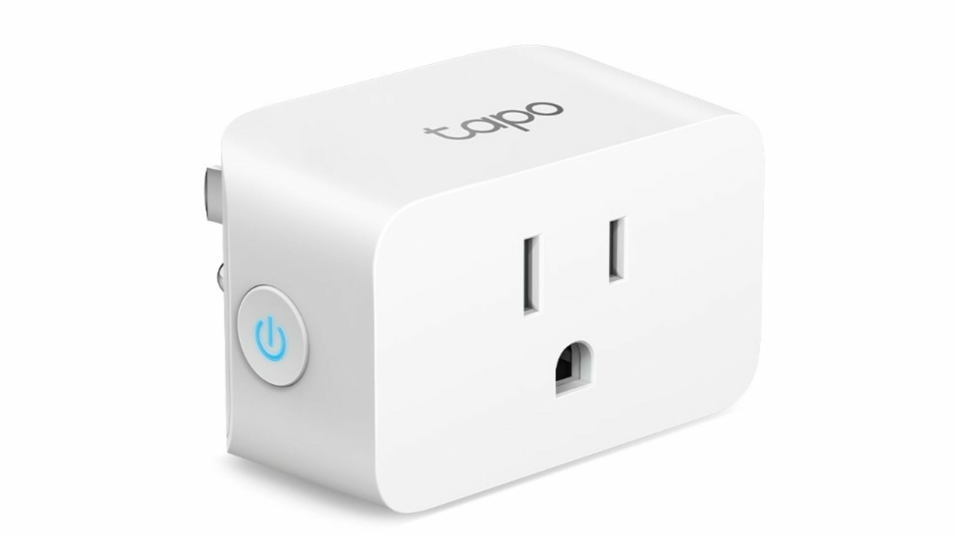 TP-Link Tapo Smart Plug Mini controlling a lamp with smartphone app.